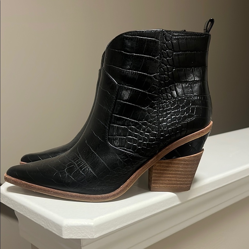 Gianni Bini Black Ankle Booties with Croc Texture
